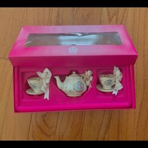 Royal Albert Polka Rose Mini Teapot & Tea Cup